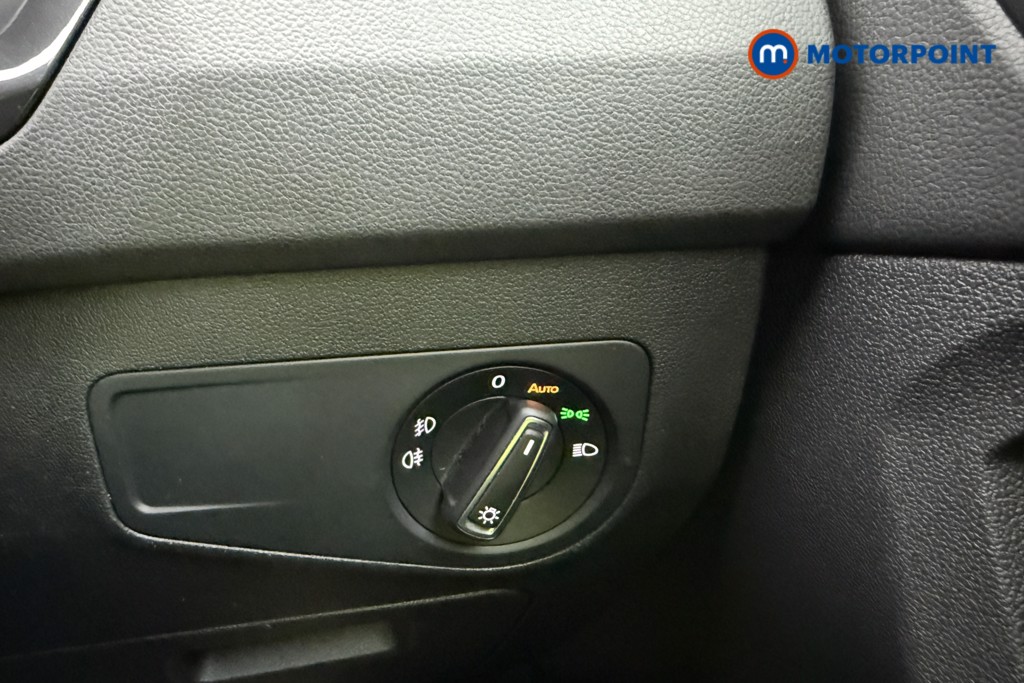 Volkswagen Tiguan Match Manual Diesel SUV - Stock Number (1565037) - 13th supplementary image