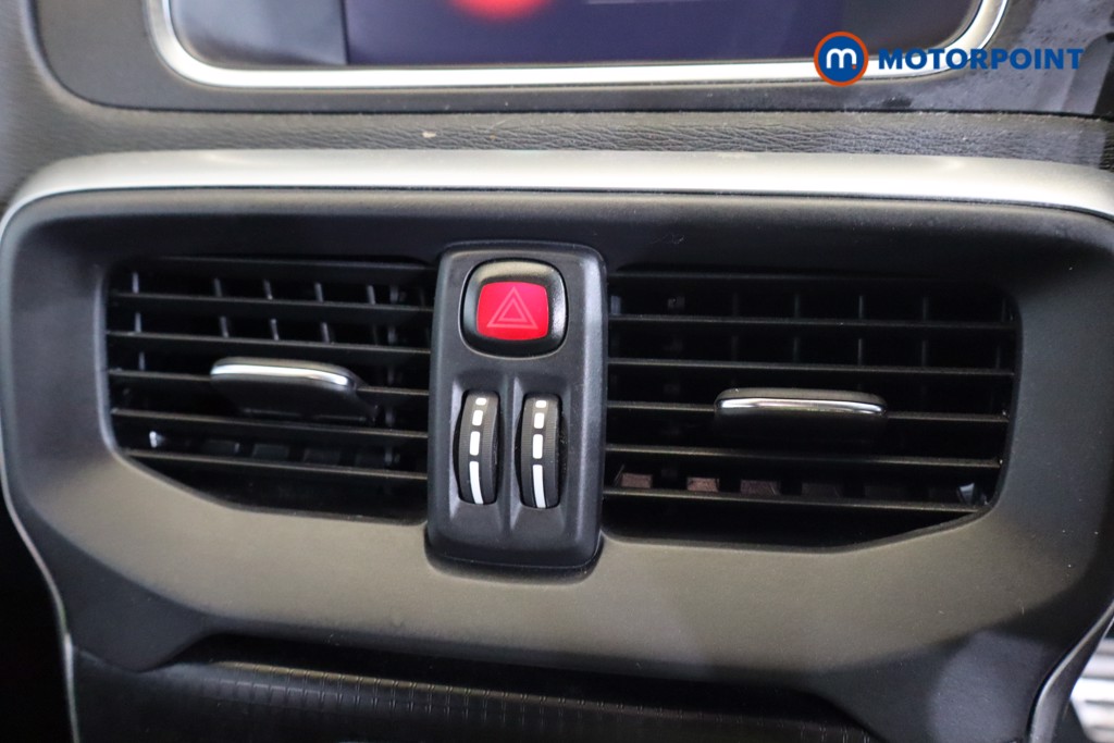 Volvo V40 R Design Nav Plus Manual Diesel Hatchback - Stock Number (1565300) - 11th supplementary image