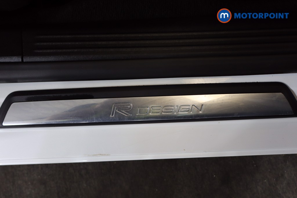 Volvo V40 R Design Nav Plus Manual Diesel Hatchback - Stock Number (1565300) - 20th supplementary image