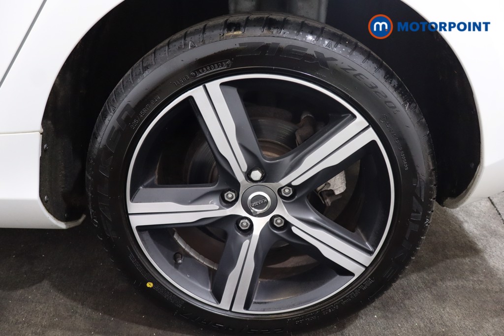 Volvo V40 R Design Nav Plus Manual Diesel Hatchback - Stock Number (1565300) - 28th supplementary image