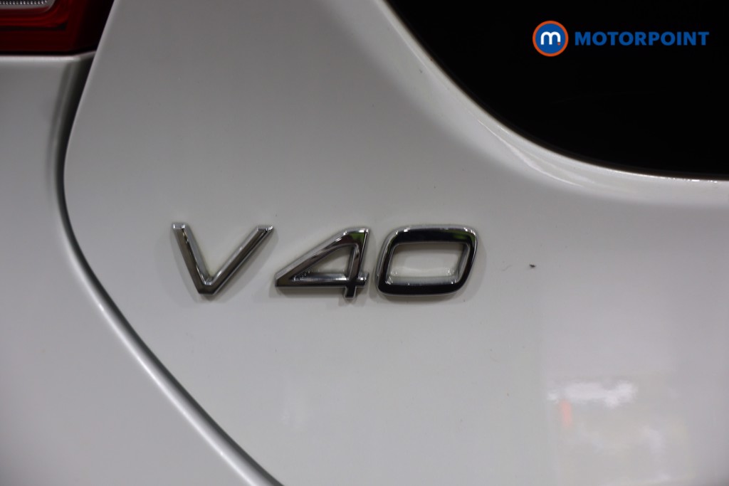 Volvo V40 R Design Nav Plus Manual Diesel Hatchback - Stock Number (1565300) - 32nd supplementary image
