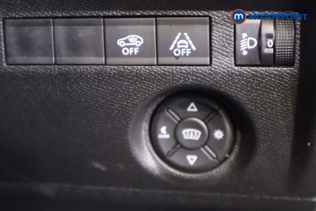 Citroen C4 Shine Manual Diesel Hatchback - Stock Number (1565502) - 16th supplementary image