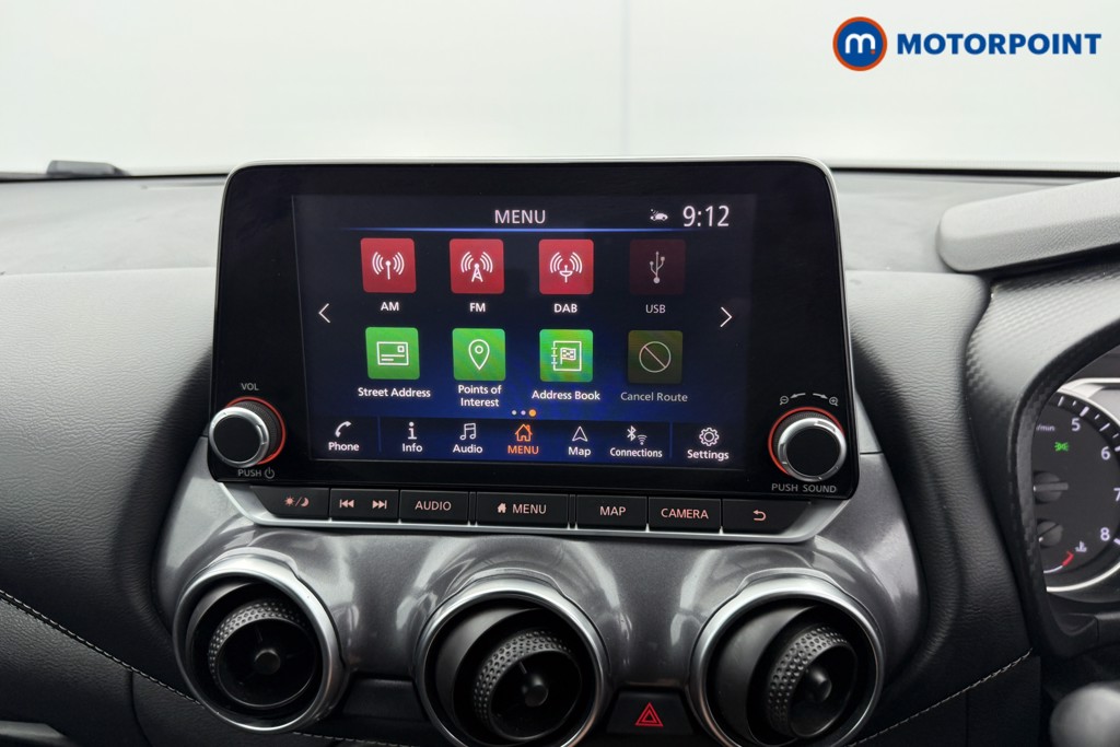 Nissan Juke N-Connecta Automatic Petrol SUV - Stock Number (1566903) - 8th supplementary image