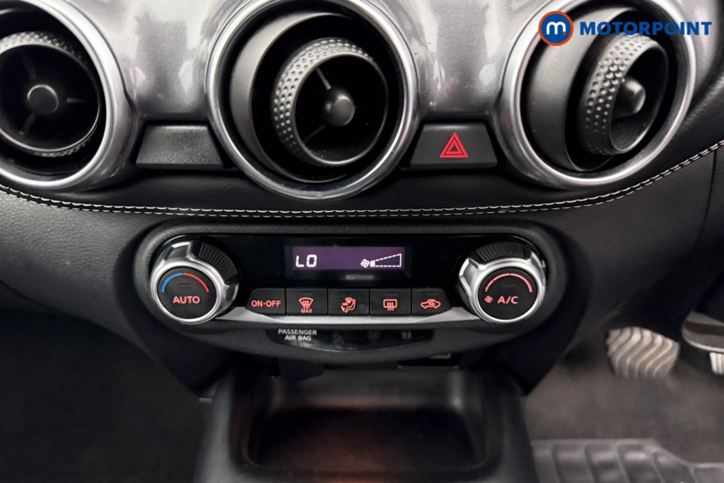 Nissan Juke N-Connecta Automatic Petrol SUV - Stock Number (1566903) - 10th supplementary image