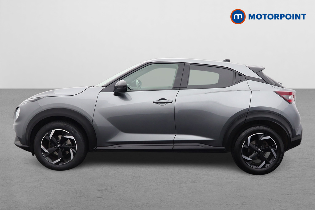 Nissan Juke N-Connecta Automatic Petrol SUV - Stock Number (1566903) - Passenger side