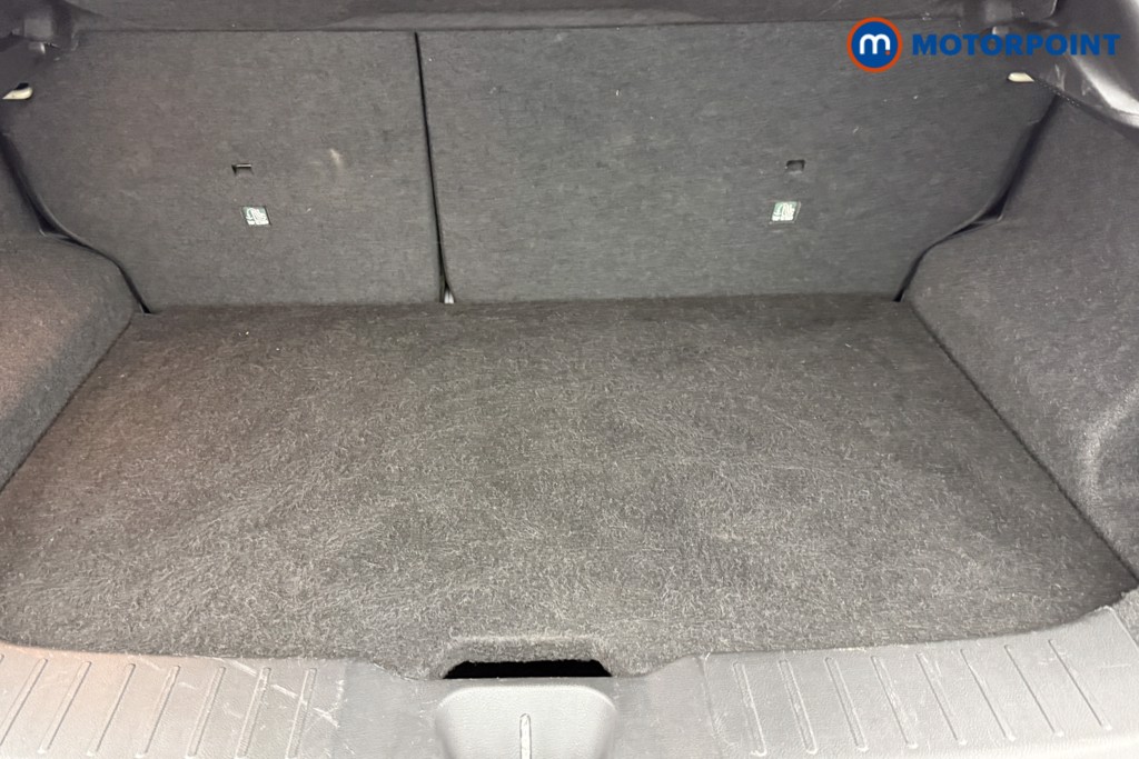 Nissan Juke N-Connecta Manual Petrol SUV - Stock Number (1566964) - 22nd supplementary image