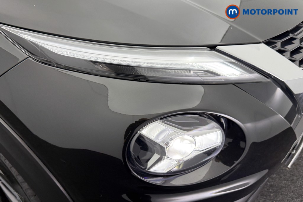 Nissan Juke N-Connecta Manual Petrol SUV - Stock Number (1566964) - 28th supplementary image