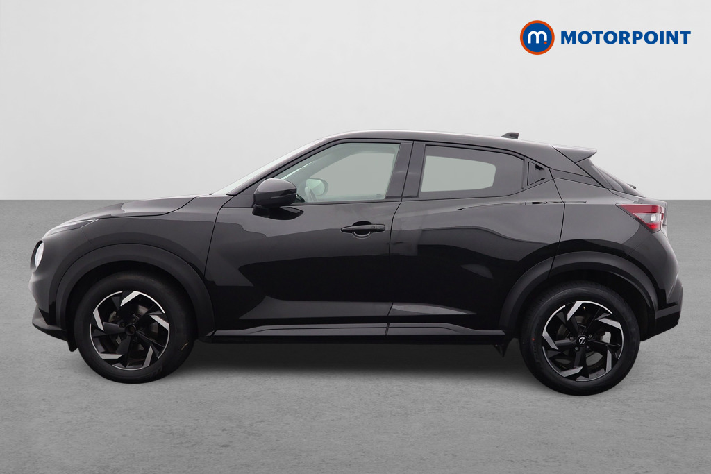 Nissan Juke N-Connecta Manual Petrol SUV - Stock Number (1566964) - Passenger side