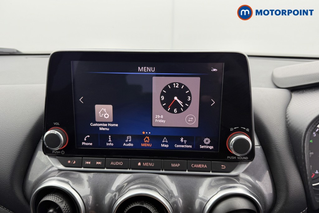 Nissan Juke N-Connecta Manual Petrol SUV - Stock Number (1566967) - 9th supplementary image