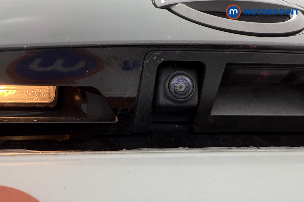 Nissan Juke N-Connecta Manual Petrol SUV - Stock Number (1566967) - 18th supplementary image