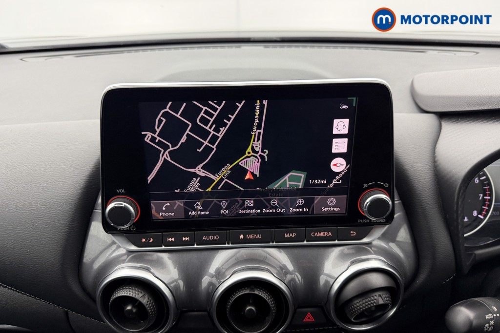 Nissan Juke N-Connecta Manual Petrol SUV - Stock Number (1566967) - 1st supplementary image