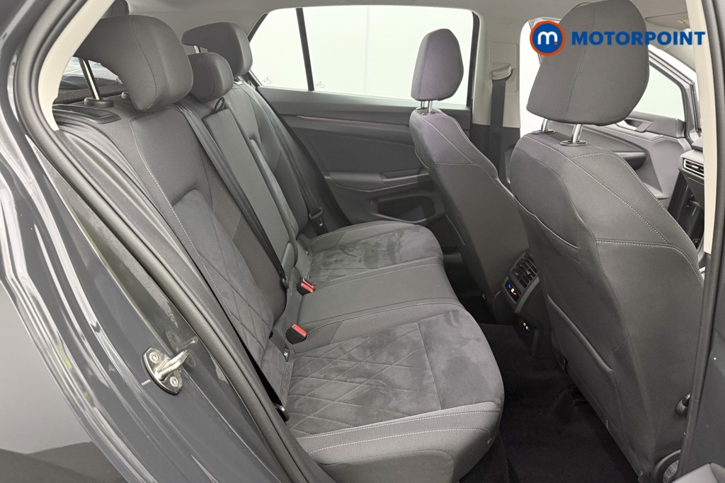 Volkswagen Golf Style Manual Petrol Hatchback - Stock Number (1566990) - 9th supplementary image