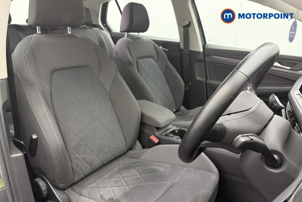 Volkswagen Golf Style Manual Petrol Hatchback - Stock Number (1566990) - 26th supplementary image