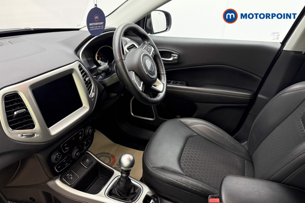 Jeep Compass Longitude Manual Petrol SUV - Stock Number (1567488) - 1st supplementary image