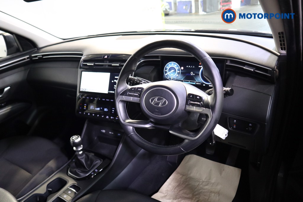 Hyundai Tucson Se Connect Manual Petrol SUV - Stock Number (1567726) - 1st supplementary image