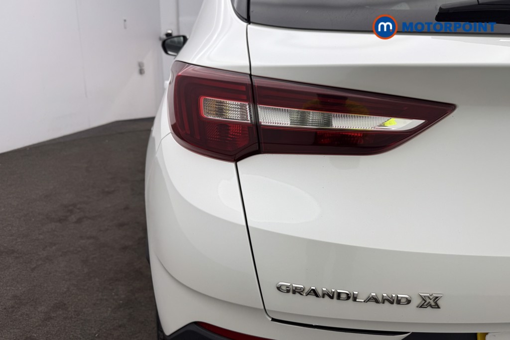 Vauxhall Grandland X Ultimate Nav Automatic Petrol Plug-In Hybrid SUV - Stock Number (1567769) - 30th supplementary image