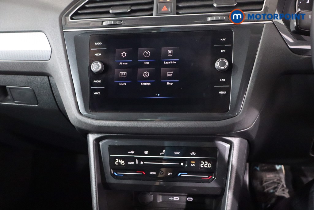 Volkswagen Tiguan Life Manual Petrol SUV - Stock Number (1567857) - 20th supplementary image