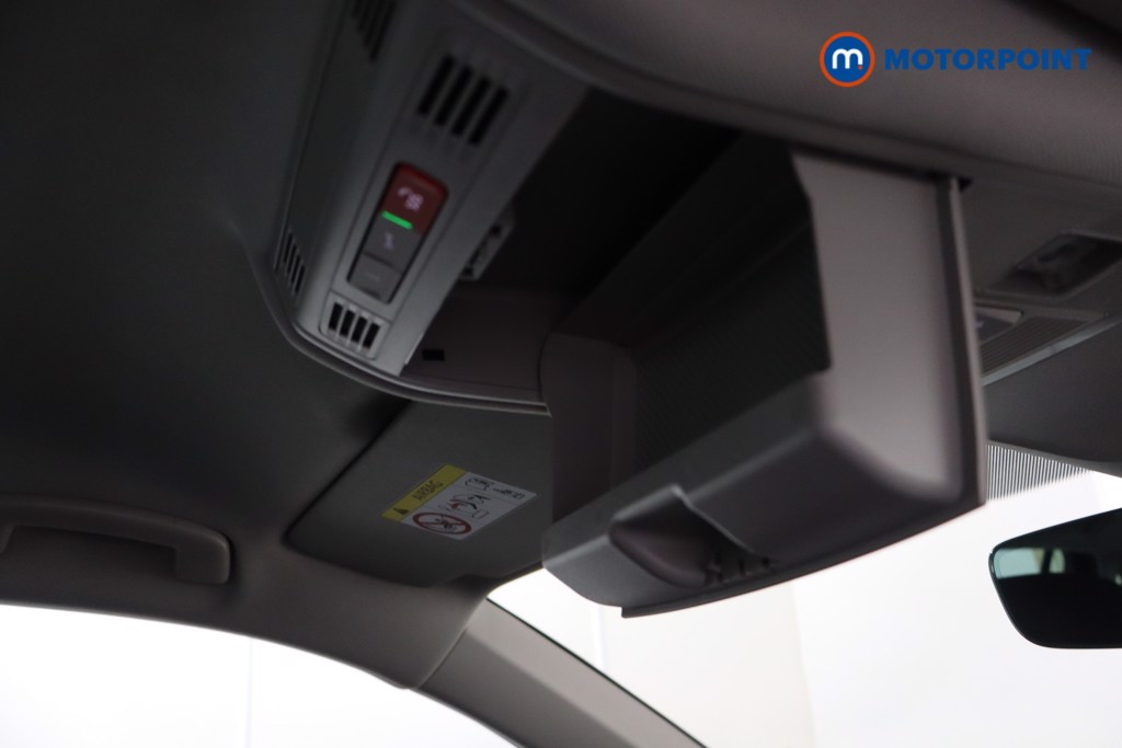 Volkswagen Tiguan Life Manual Petrol SUV - Stock Number (1567857) - 23rd supplementary image