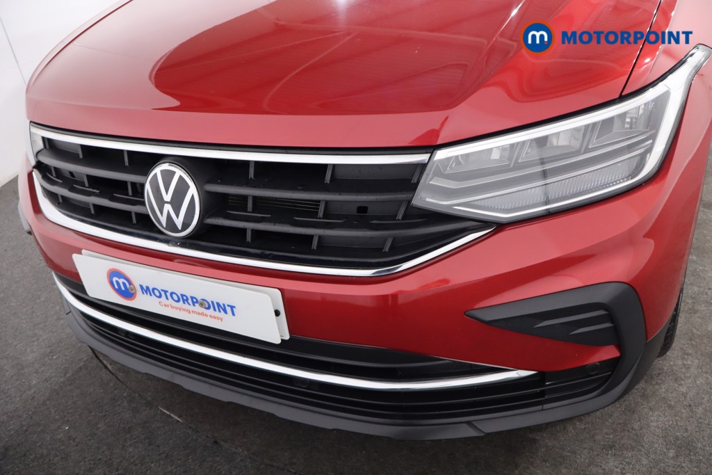 Volkswagen Tiguan Life Manual Petrol SUV - Stock Number (1567857) - 32nd supplementary image