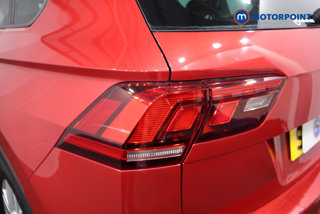 Volkswagen Tiguan Life Manual Petrol SUV - Stock Number (1567857) - 35th supplementary image