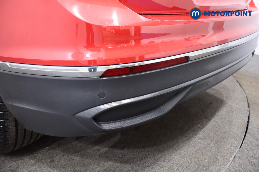 Volkswagen Tiguan Life Manual Petrol SUV - Stock Number (1567857) - 36th supplementary image