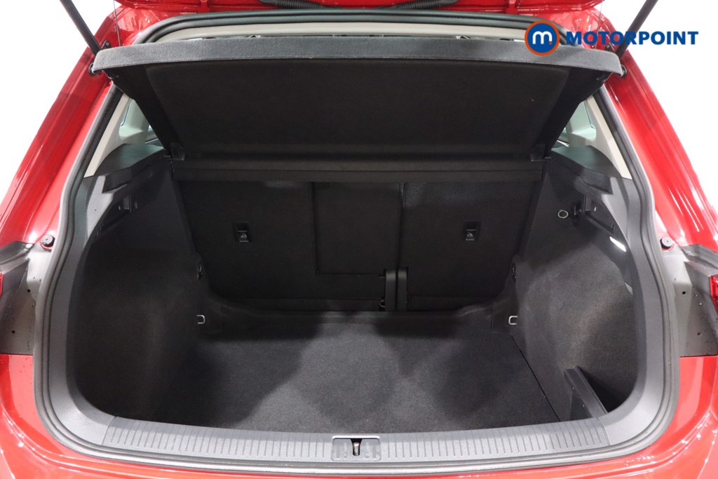 Volkswagen Tiguan Life Manual Petrol SUV - Stock Number (1567857) - 39th supplementary image