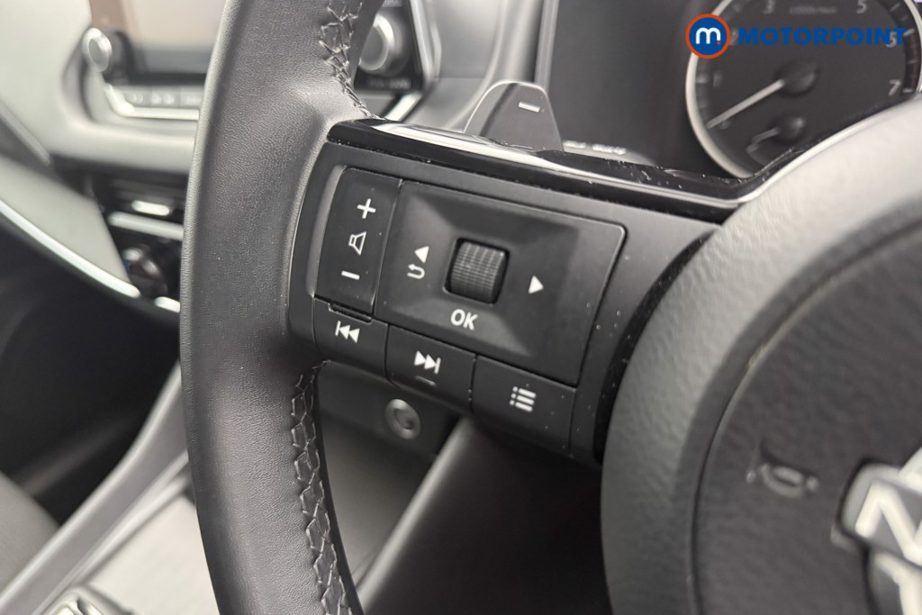 Nissan Qashqai Acenta Premium Automatic Petrol SUV - Stock Number (1568022) - 4th supplementary image
