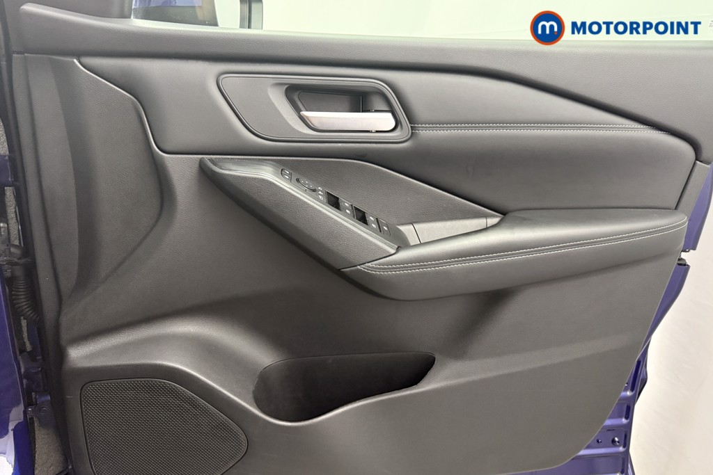 Nissan Qashqai Acenta Premium Automatic Petrol SUV - Stock Number (1568022) - 13th supplementary image