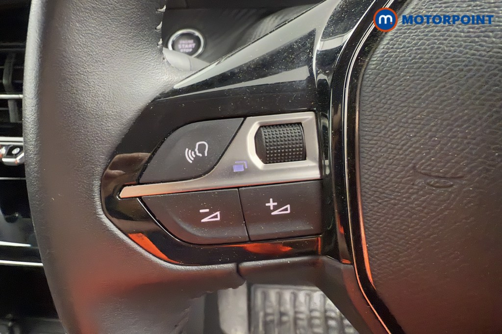 Peugeot 208 Allure Premium Automatic Electric Hatchback - Stock Number (1568430) - 4th supplementary image