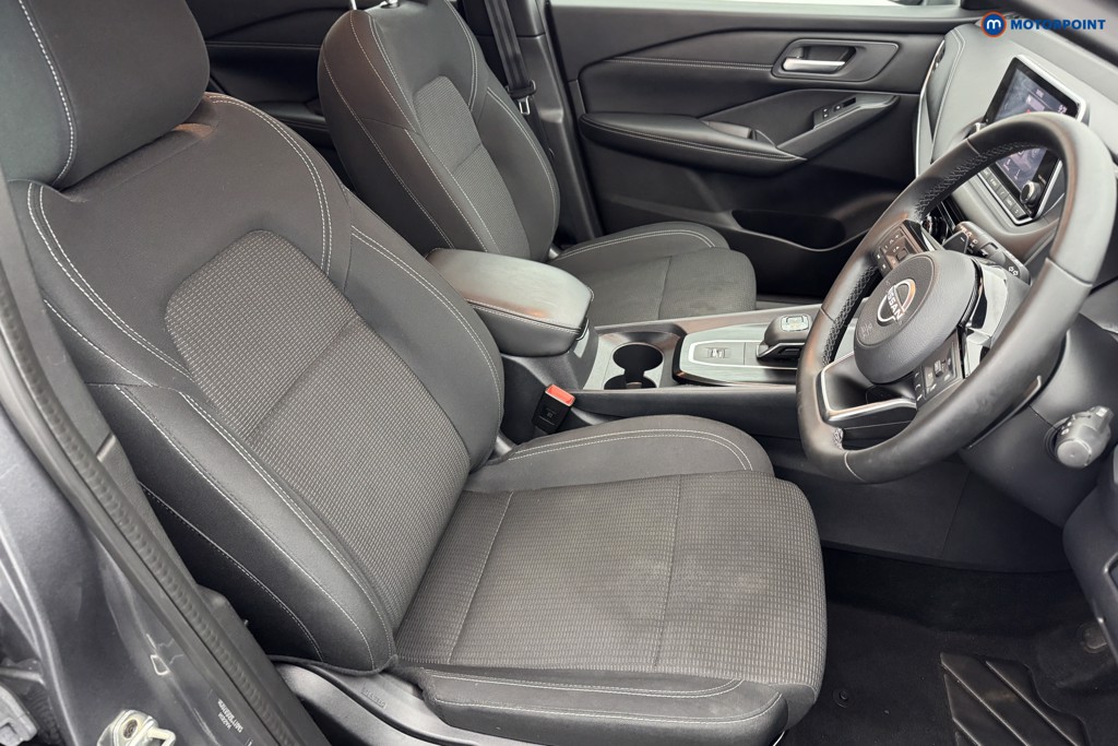 Nissan Qashqai Acenta Premium Automatic Petrol SUV - Stock Number (1568453) - 5th supplementary image