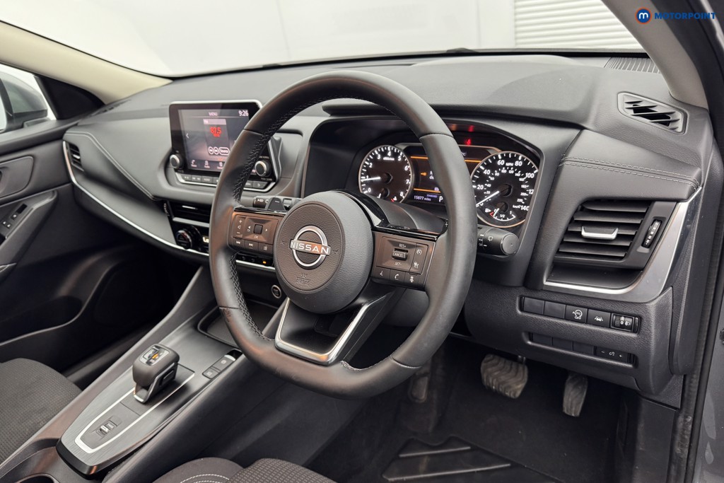 Nissan Qashqai Acenta Premium Automatic Petrol SUV - Stock Number (1568453) - 7th supplementary image