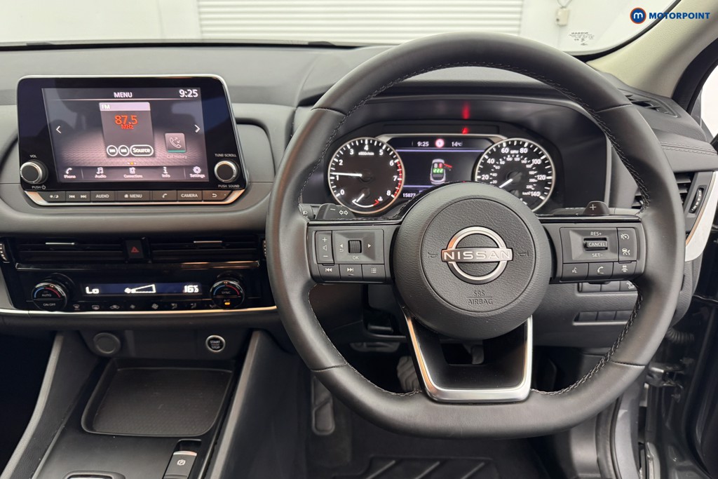 Nissan Qashqai Acenta Premium Automatic Petrol SUV - Stock Number (1568453) - 1st supplementary image