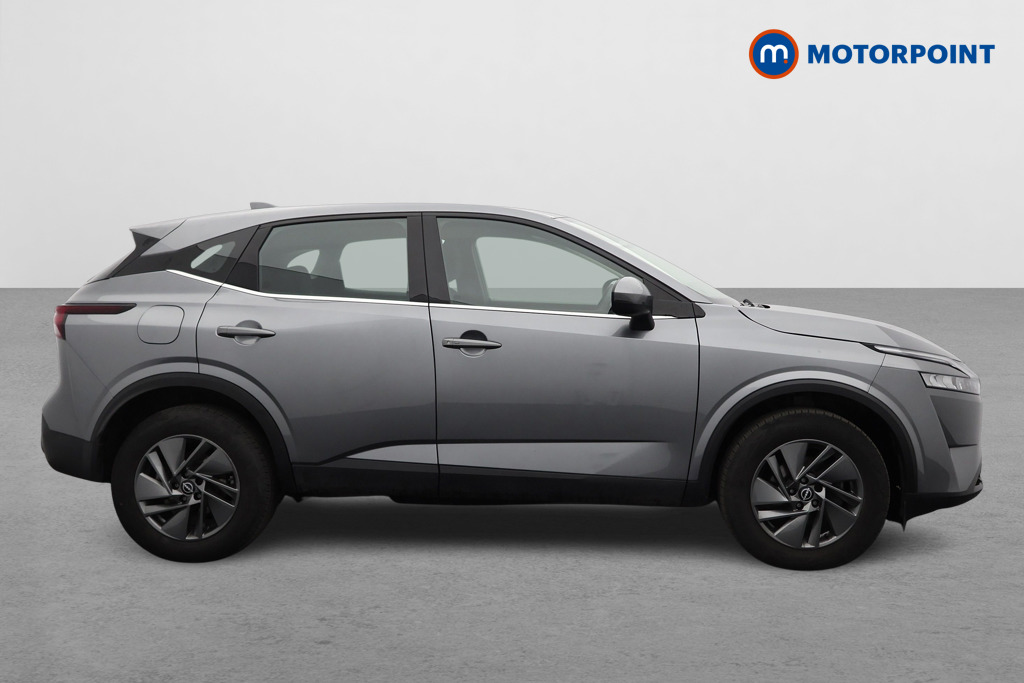 Nissan Qashqai Acenta Premium Automatic Petrol SUV - Stock Number (1568453) - Drivers side