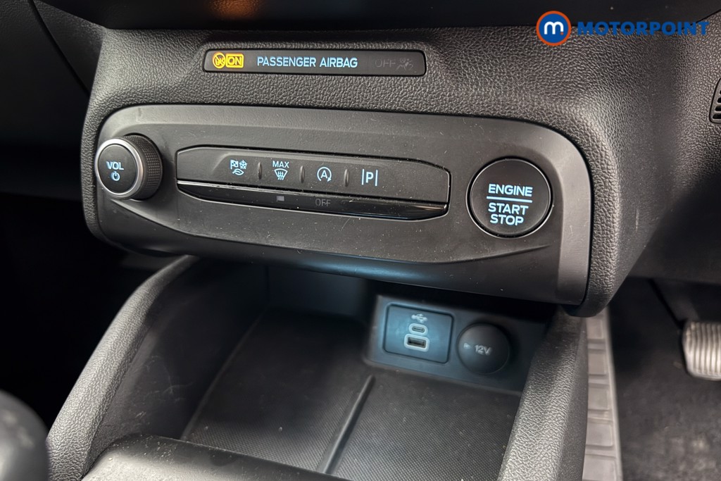 Ford Focus Active Manual Petrol Hatchback - Stock Number (1568614) - 11th supplementary image