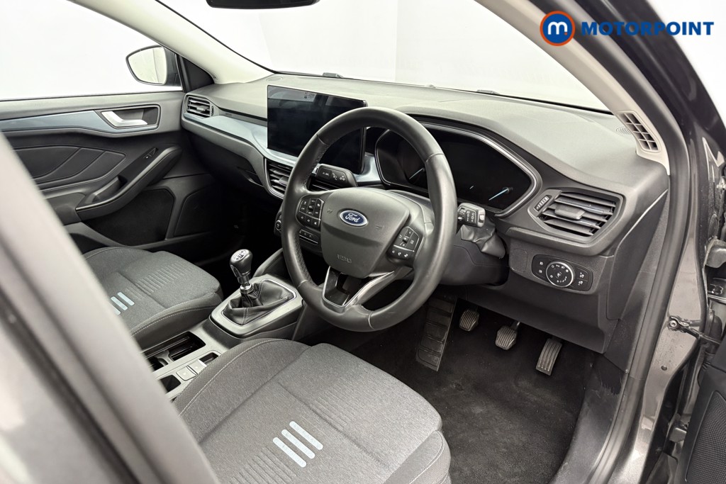 Ford Focus Active Manual Petrol Hatchback - Stock Number (1568614) - 1st supplementary image