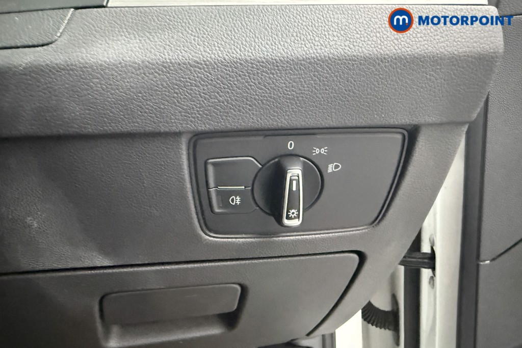 Volkswagen Passat S Manual Diesel Estate - Stock Number (1568693) - 12th supplementary image