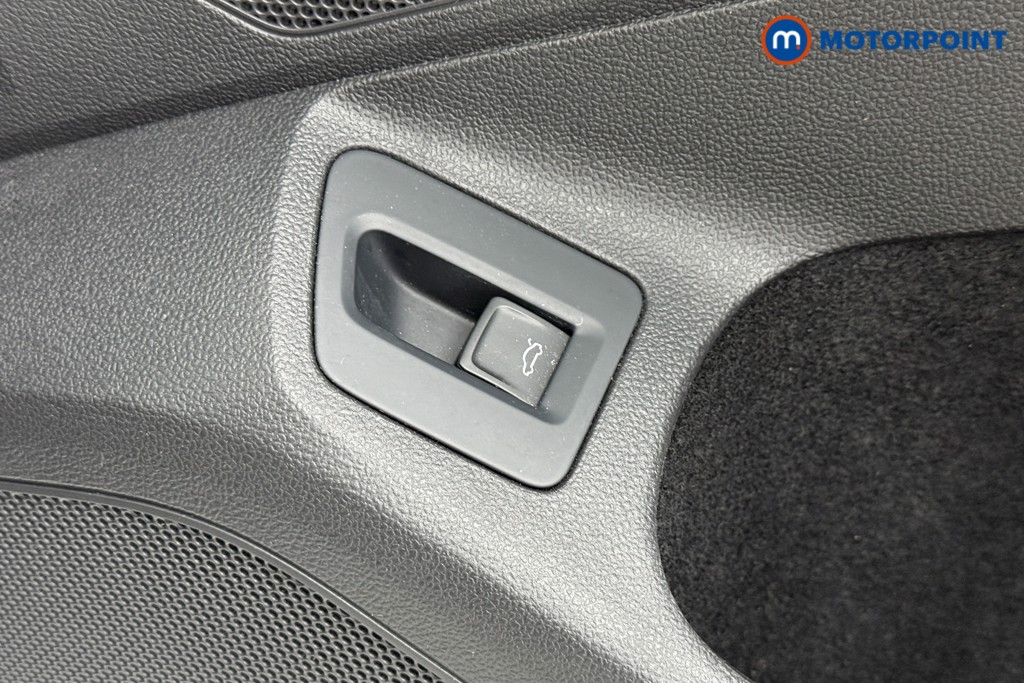 Volkswagen Passat S Manual Diesel Estate - Stock Number (1568693) - 15th supplementary image