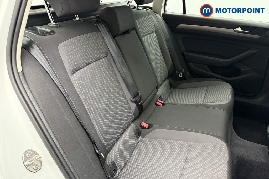 Volkswagen Passat S Manual Diesel Estate - Stock Number (1568693) - 19th supplementary image