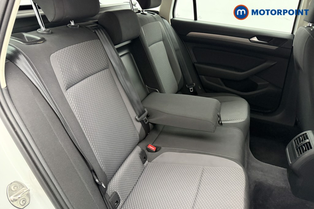Volkswagen Passat S Manual Diesel Estate - Stock Number (1568693) - 20th supplementary image