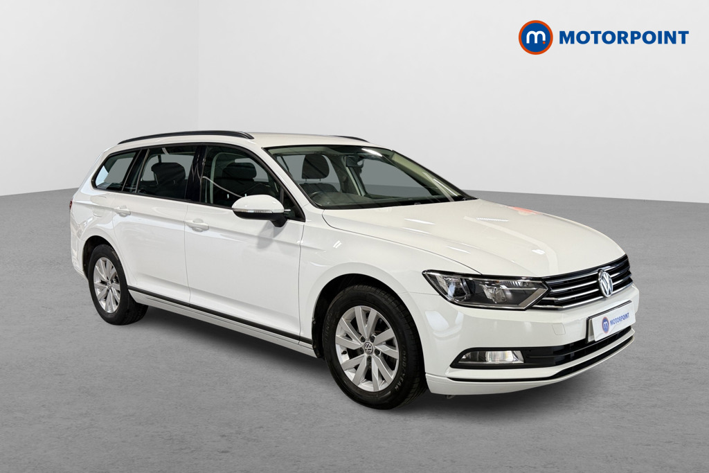 Volkswagen Passat S Manual Diesel Estate - Stock Number (1568693) - Drivers side front corner