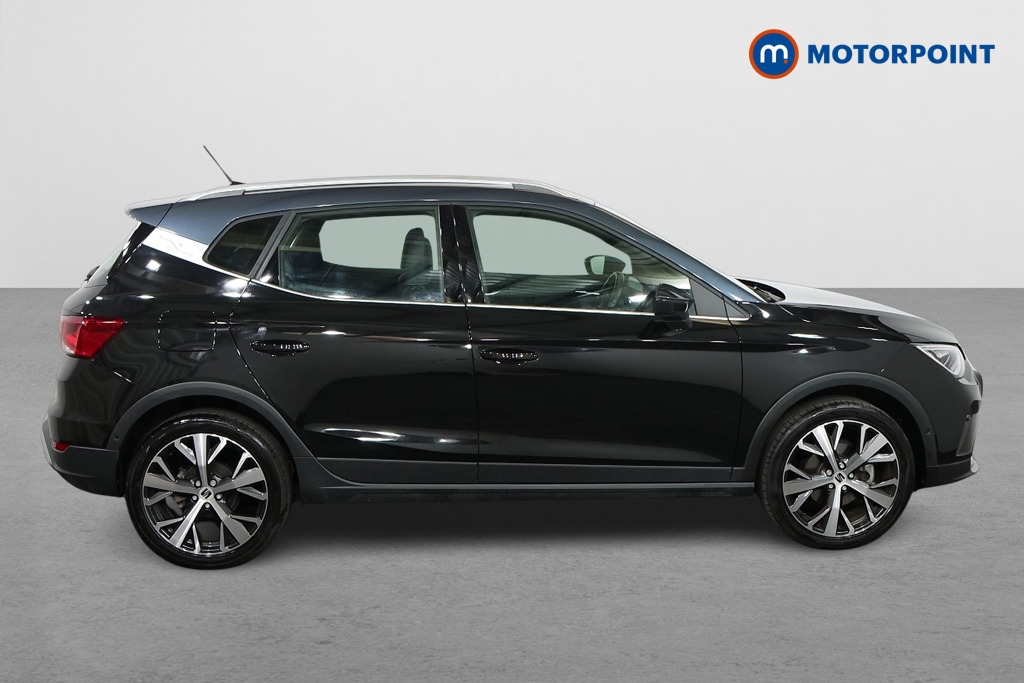Seat Arona Xperience Lux Automatic Petrol SUV - Stock Number (1568800) - Drivers side