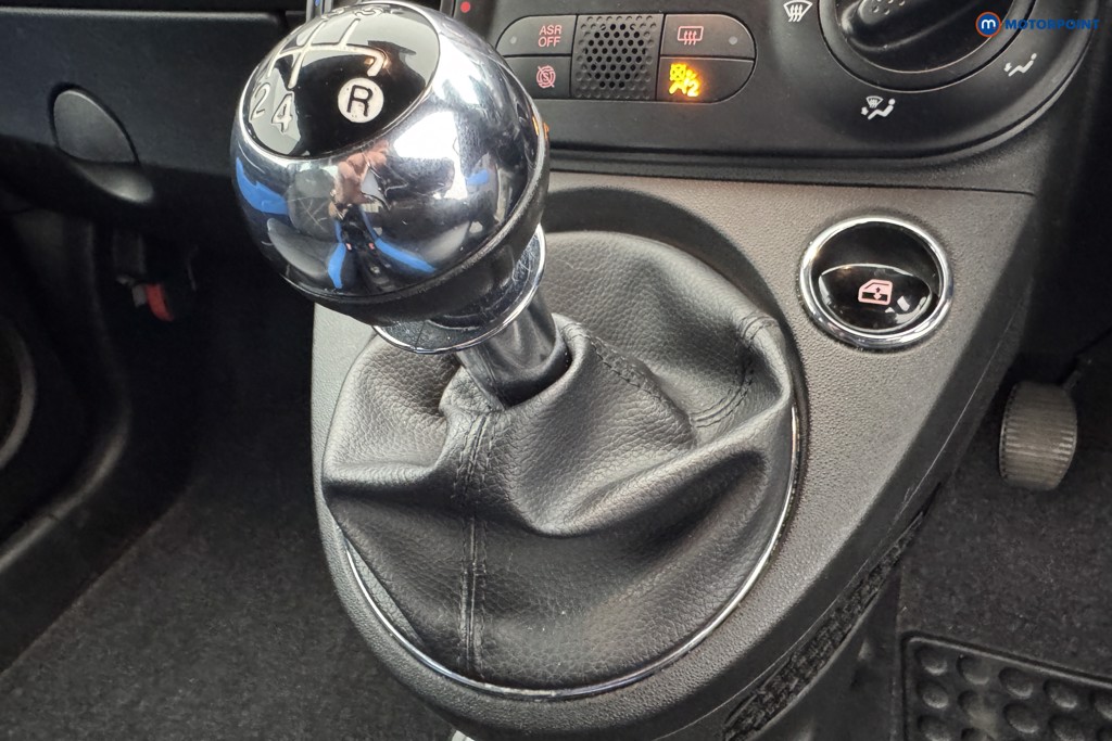 Fiat 500 S Manual Petrol Hatchback - Stock Number (1568924) - 15th supplementary image