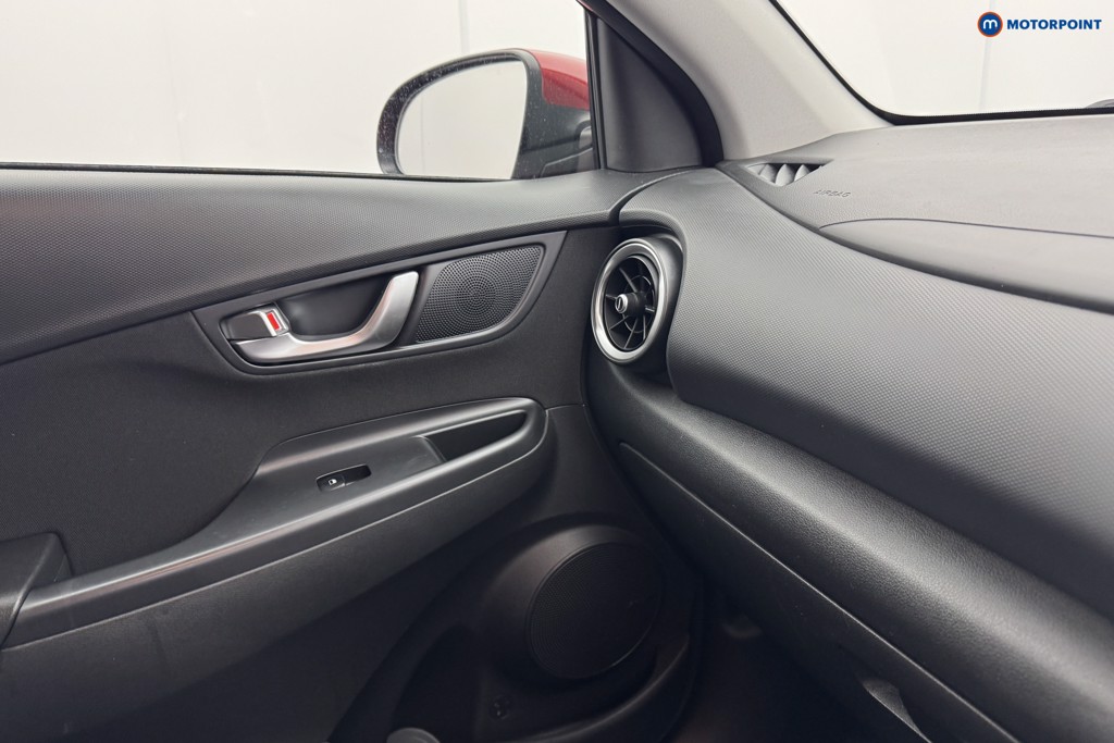 Hyundai Kona Premium Automatic Petrol-Electric Hybrid SUV - Stock Number (1569146) - 17th supplementary image