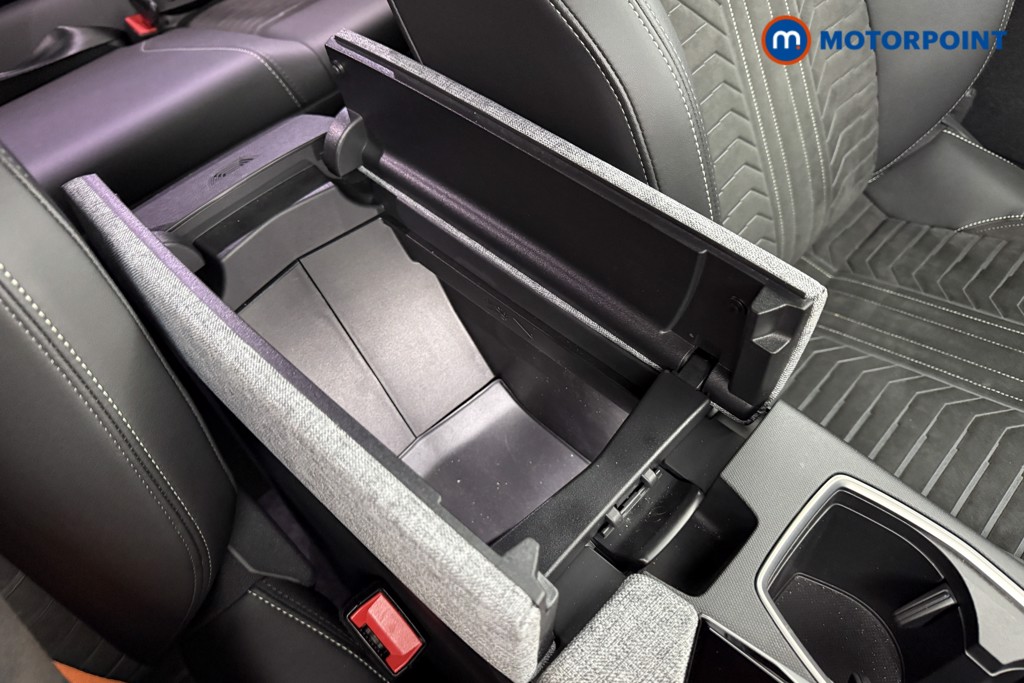 Peugeot 3008 GT Automatic Petrol SUV - Stock Number (1569583) - 18th supplementary image