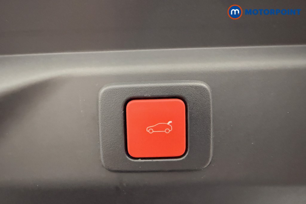 Peugeot 3008 GT Automatic Petrol-Electric Hybrid SUV - Stock Number (1569589) - 33rd supplementary image