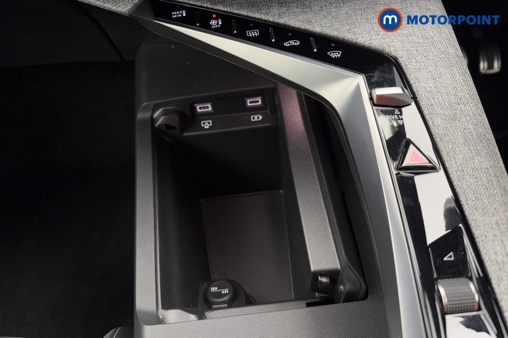 Peugeot 3008 GT Automatic Petrol SUV - Stock Number (1569591) - 14th supplementary image