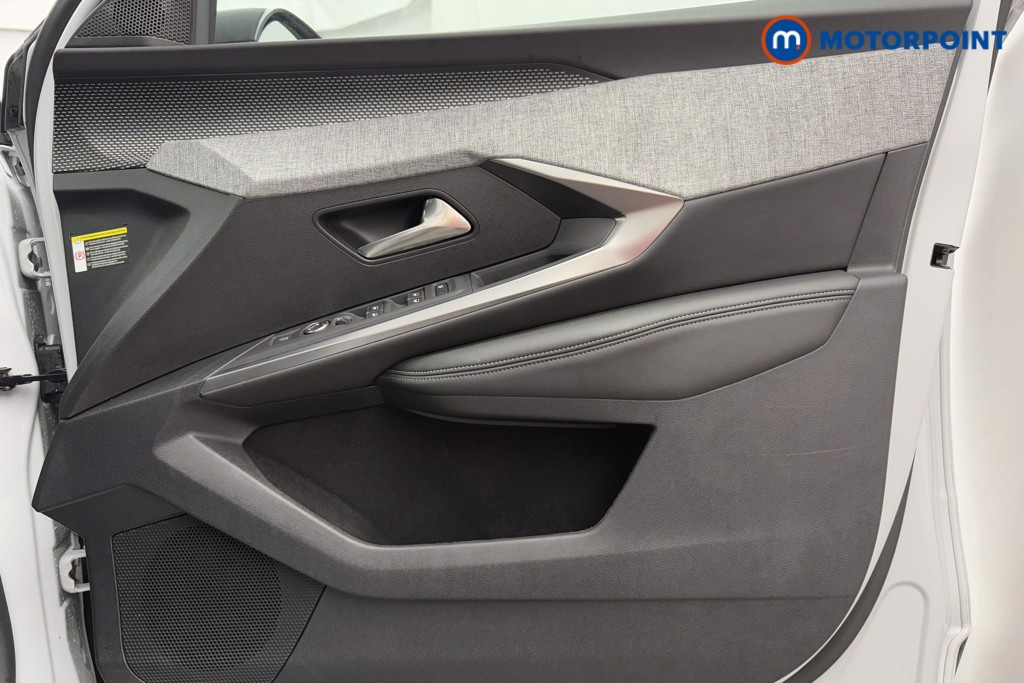 Peugeot 3008 GT Automatic Petrol SUV - Stock Number (1569591) - 20th supplementary image