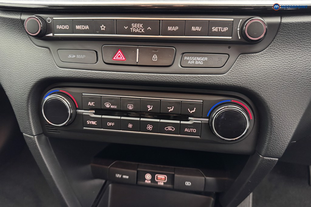 KIA Ceed 3 Automatic Diesel Hatchback - Stock Number (1569711) - 18th supplementary image