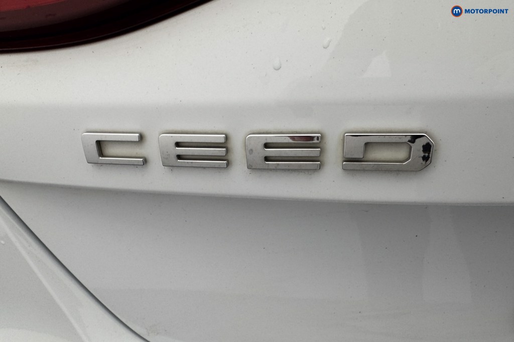 KIA Ceed 3 Automatic Diesel Hatchback - Stock Number (1569711) - 31st supplementary image