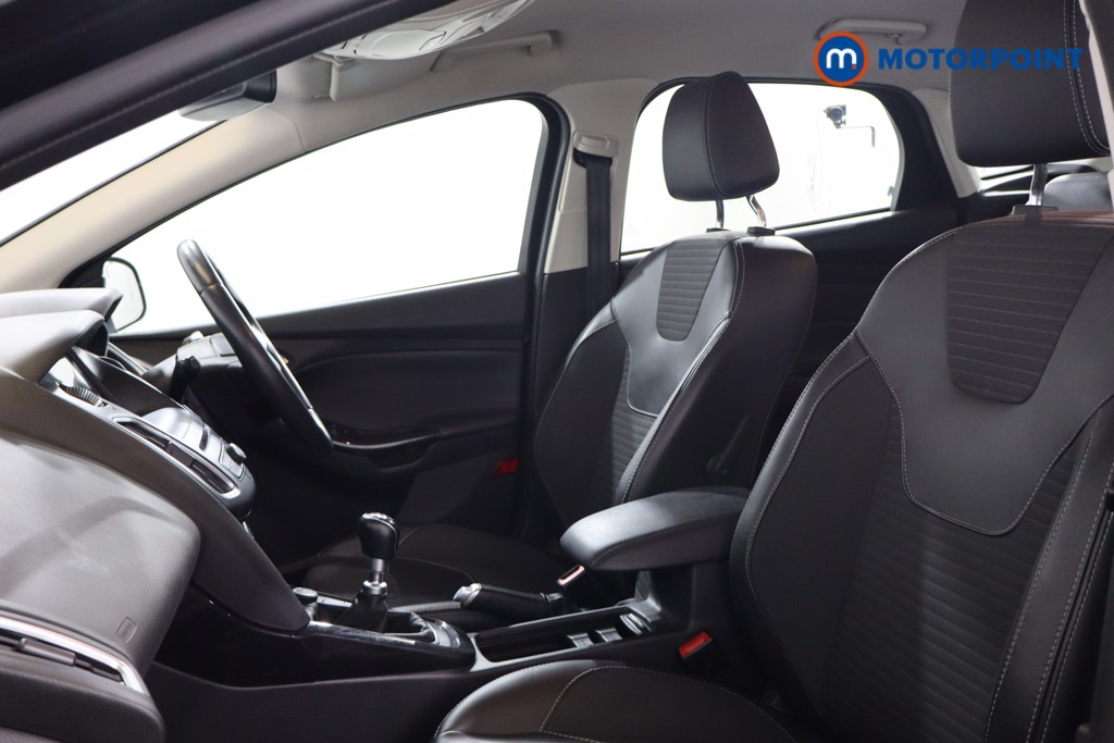 Ford Focus Titanium X Manual Diesel Hatchback - Stock Number (1569719) - 21st supplementary image